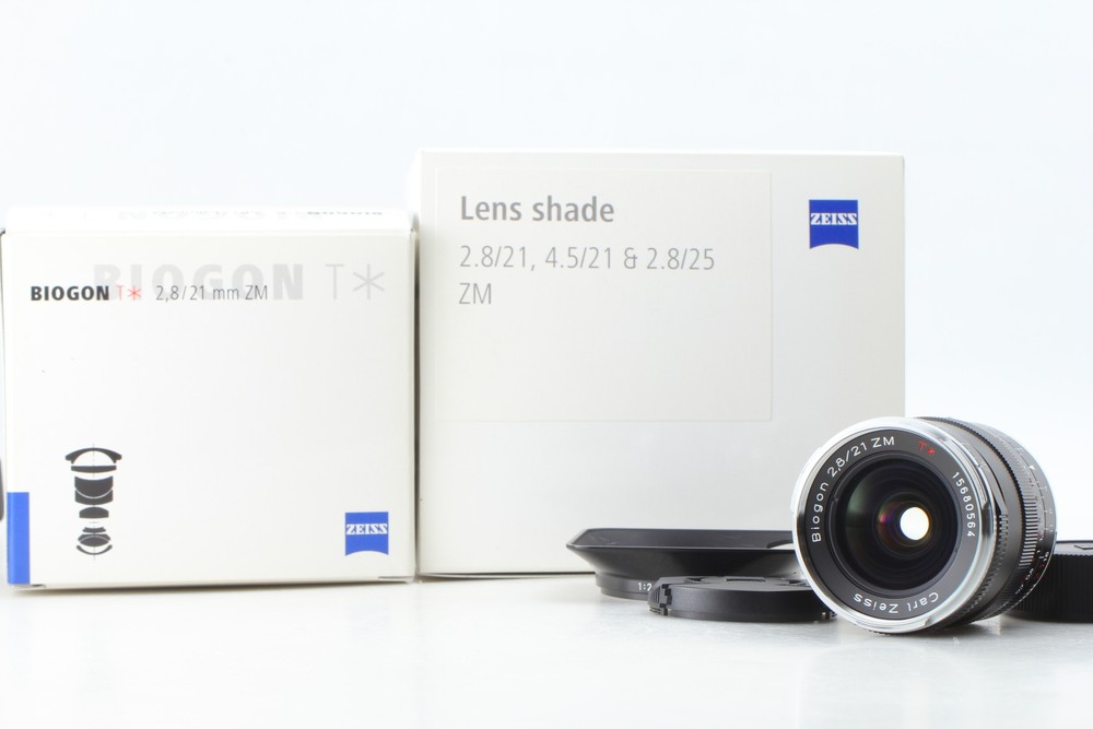 Carl Zeiss Biogon 21mm f2.8 T ZM Leica M Lens Mint w Hood Box Japan
