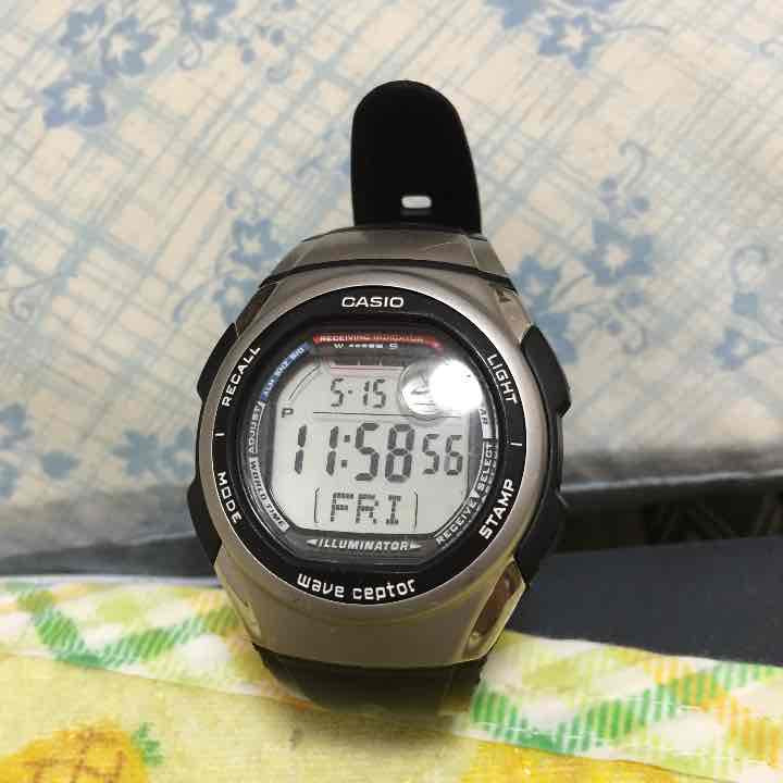 USED CASIO WAVE CEPTOR WRISTWATCH ACCEPTABLE M-ADED