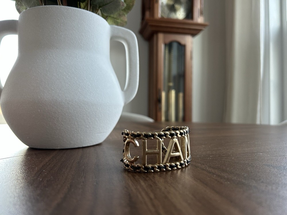 Chanel Vintage Allure Cuff
