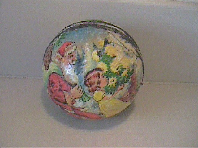 VINTAGE 1950'S PAPER MACHE CHRISTMAS CANDY CONTAINER BALL ORNAMENT -  GERMANY