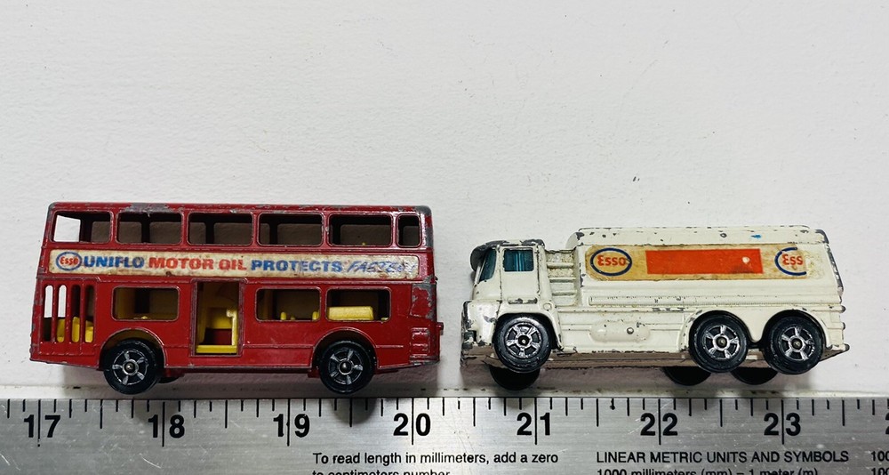 Corgi Juniors Lot Fleetline Double Becker Bus and Esso Tanker Truck Whizzwheels Vintage Toy Vehicles-image