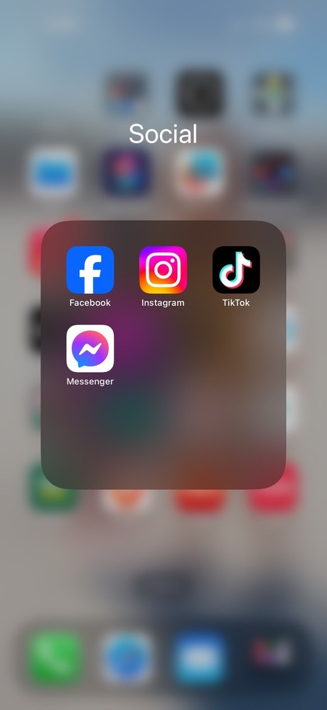 iphone 16 pro max 256 gb black With Tiktok APP