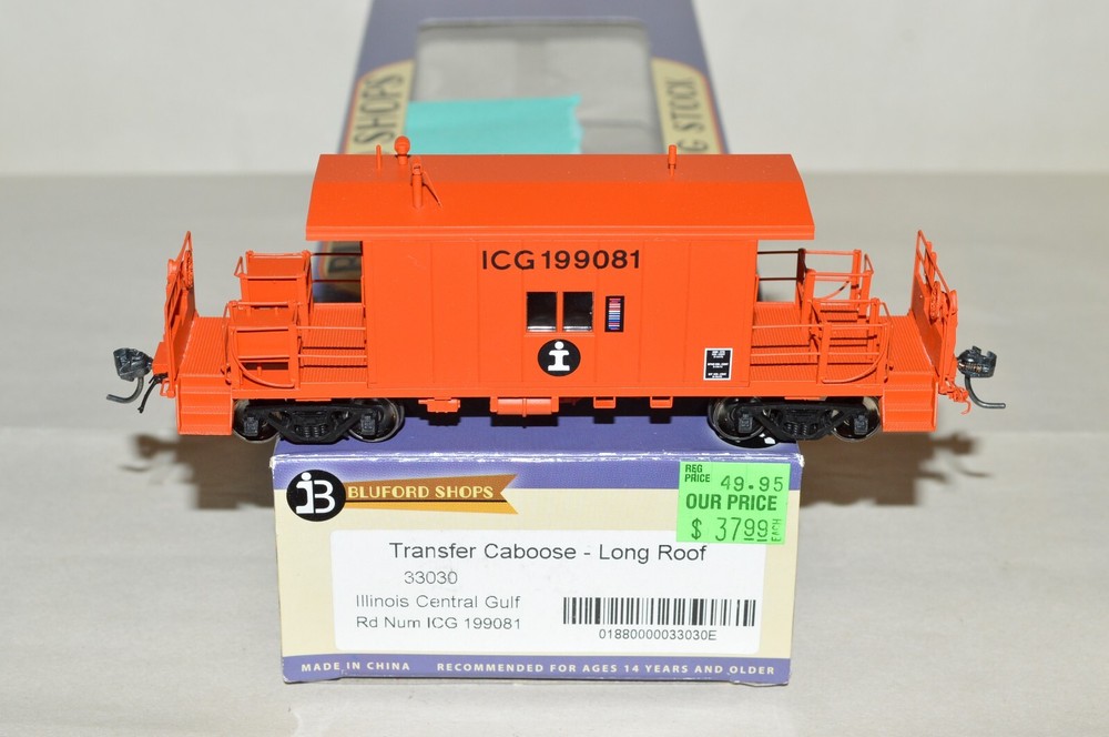HO scale Bluford Shops Illinois Central Gulf RR transfer caboose car train