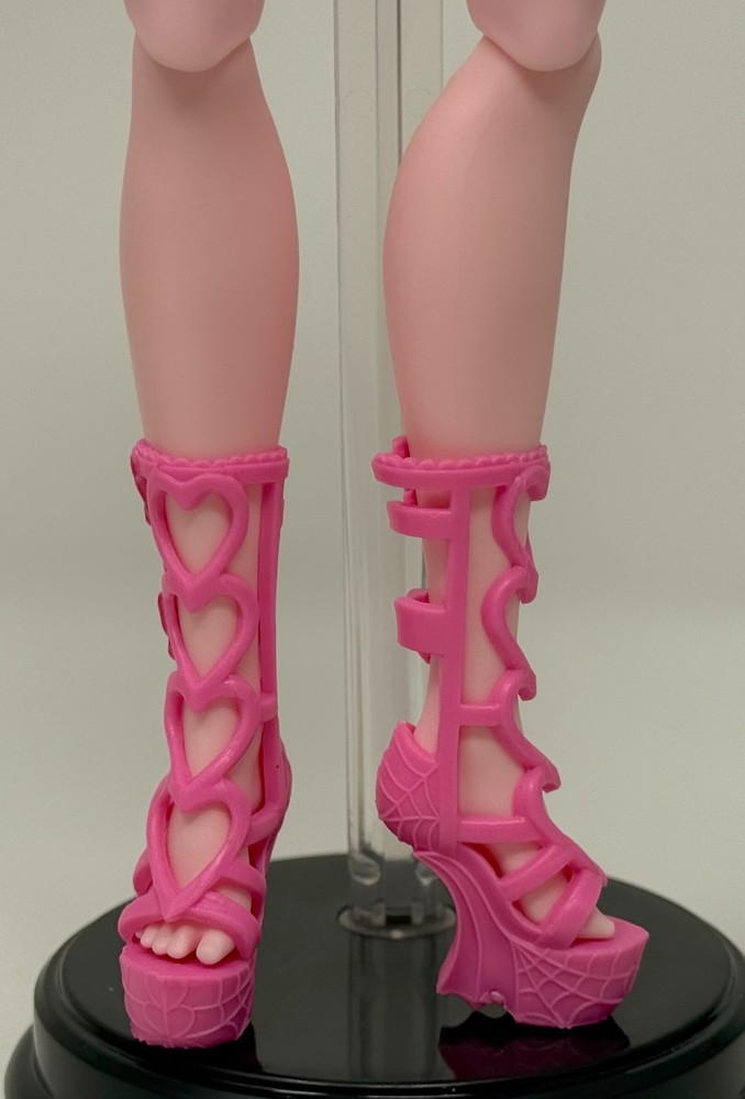 Monster High G3 Secrets Garden Mysteries Draculaura Doll Outfit Shoes Pink Boots