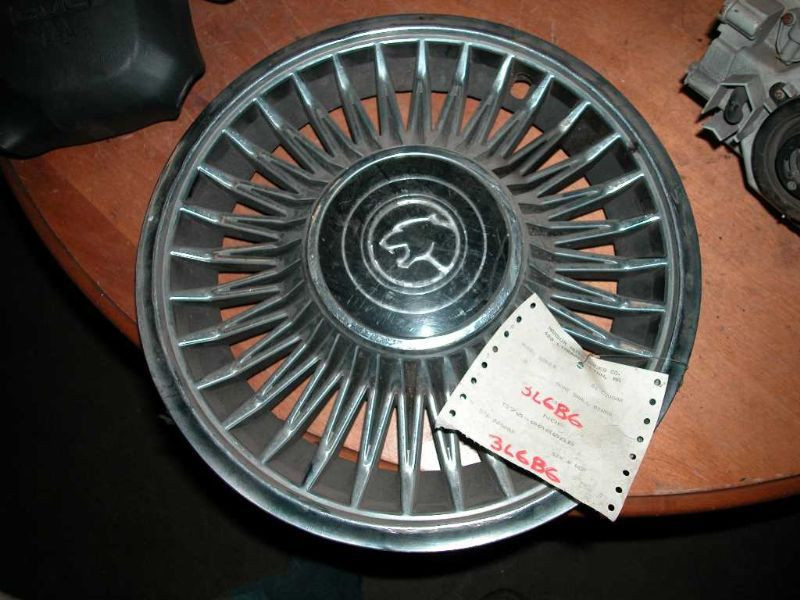 81-82 Cougar Wheel Cover with Starburst Design and Emblem