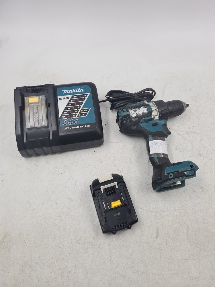 Lot of 3 Makita Cordless Tools - DDF484 Drill, Battery, Charger, Parts