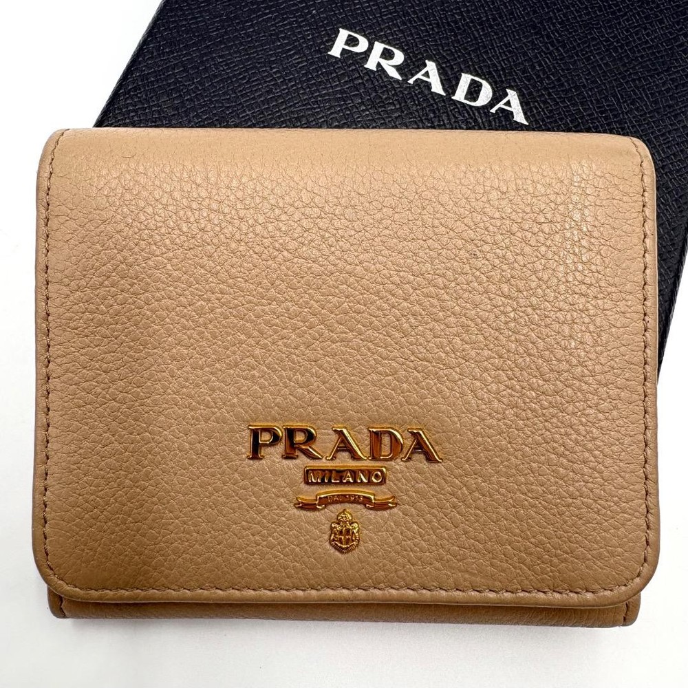 PRADA Vitero Daino Compact Wallet 1MV204