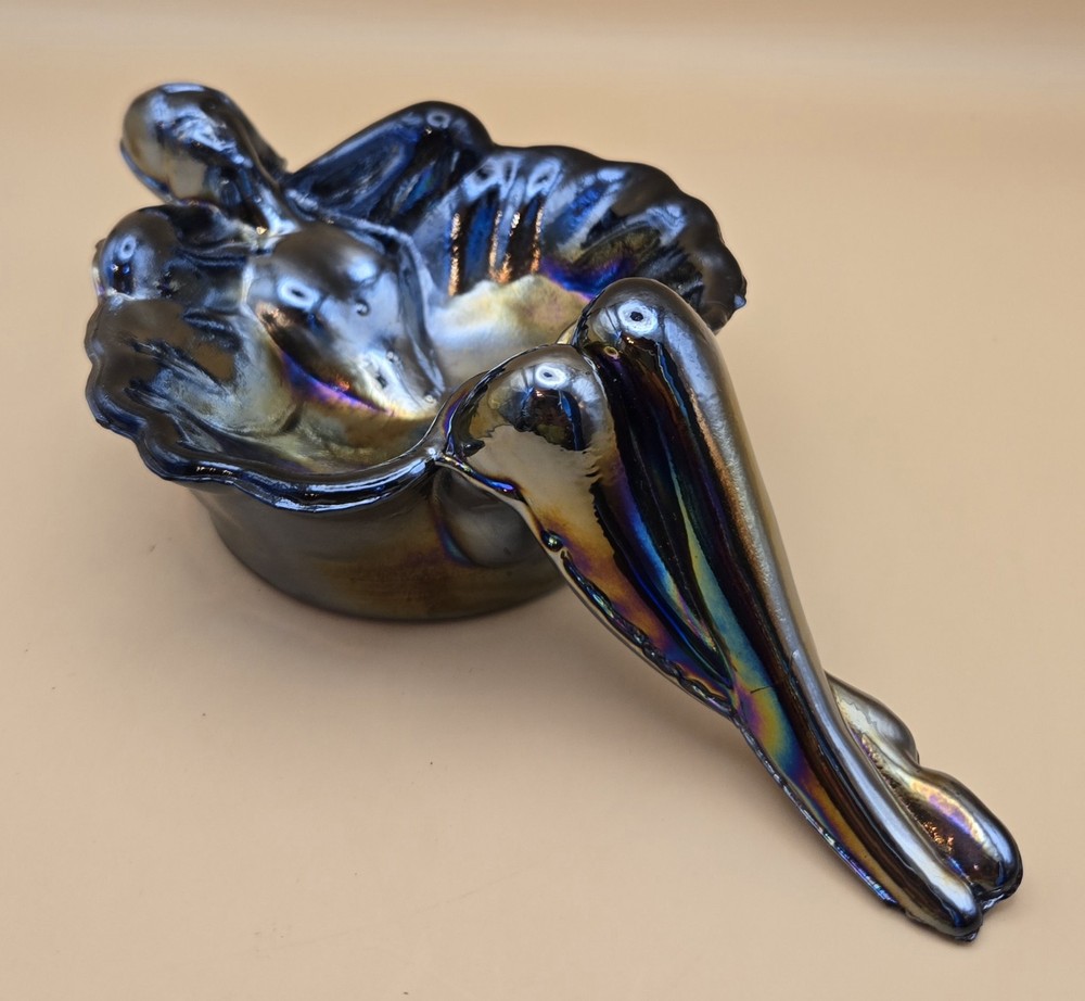 Lady Elegance Fenton Art Glass.  Soap Dish Or Bowl.  Rare - Early  20th Century