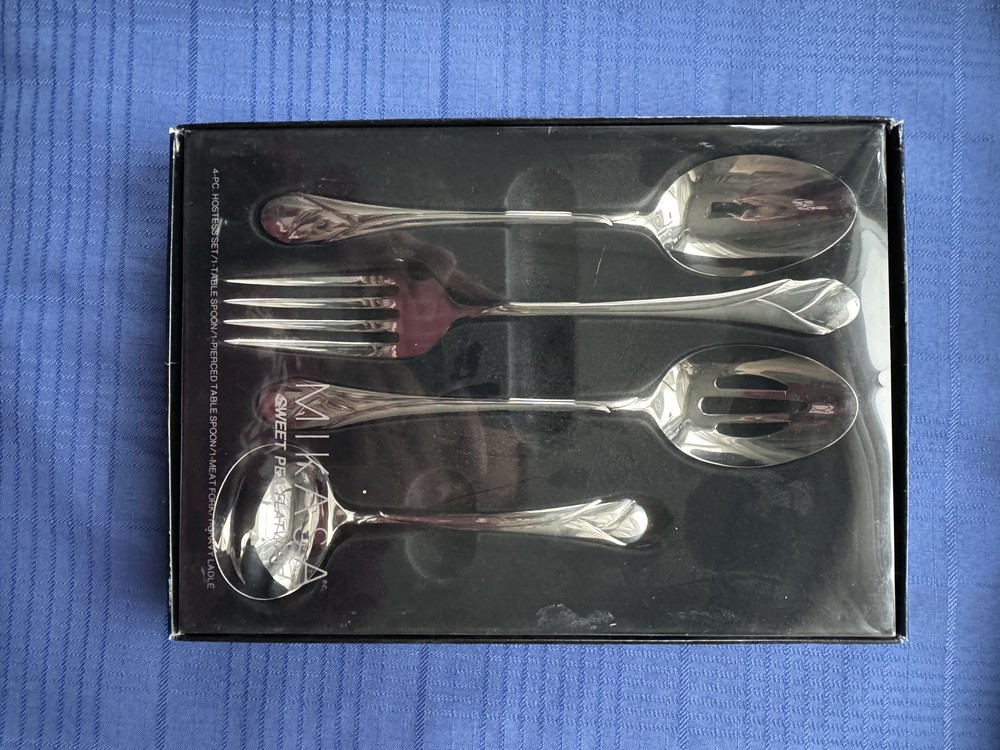 Mikasa Sweet Pea 4-Piece Stainless Steel Hostess Serving Set