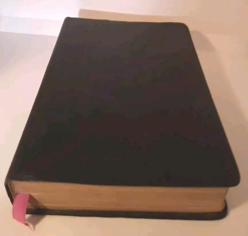 1962 Nave's Topical Bible Digest of Holy Scriptures with Thumb Index