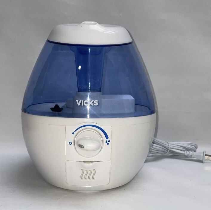 Vicks VUL520W Cool Mist Humidifier - Used - Tested