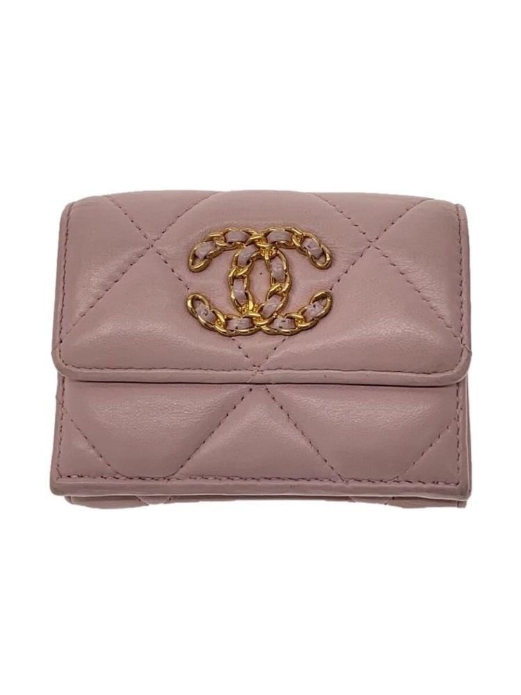 CHANEL Matelassé Lambskin Tri-Fold CC Wallet in Pink Pre-Owned
