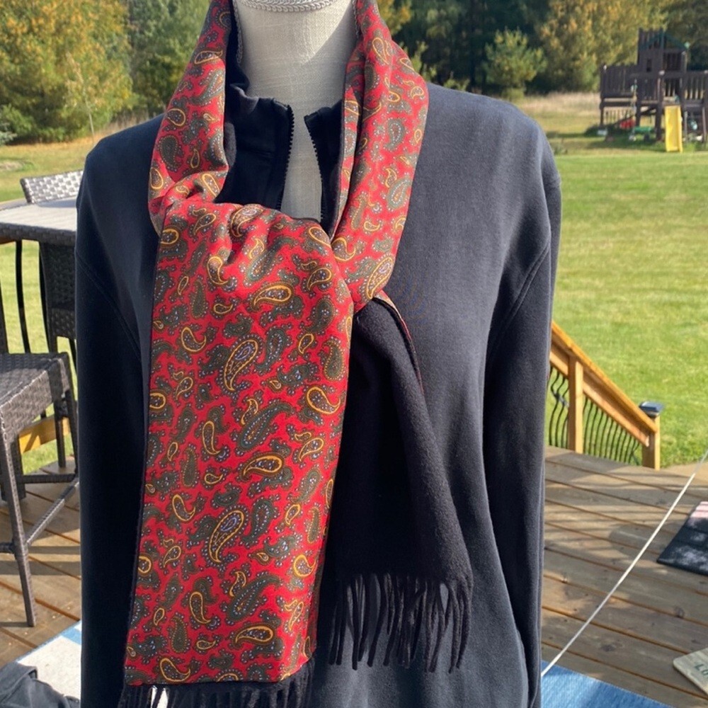 Burberrys of London Silk, Cashmere, Wool Women’s Scarf Vintage 2-Sided Paisley