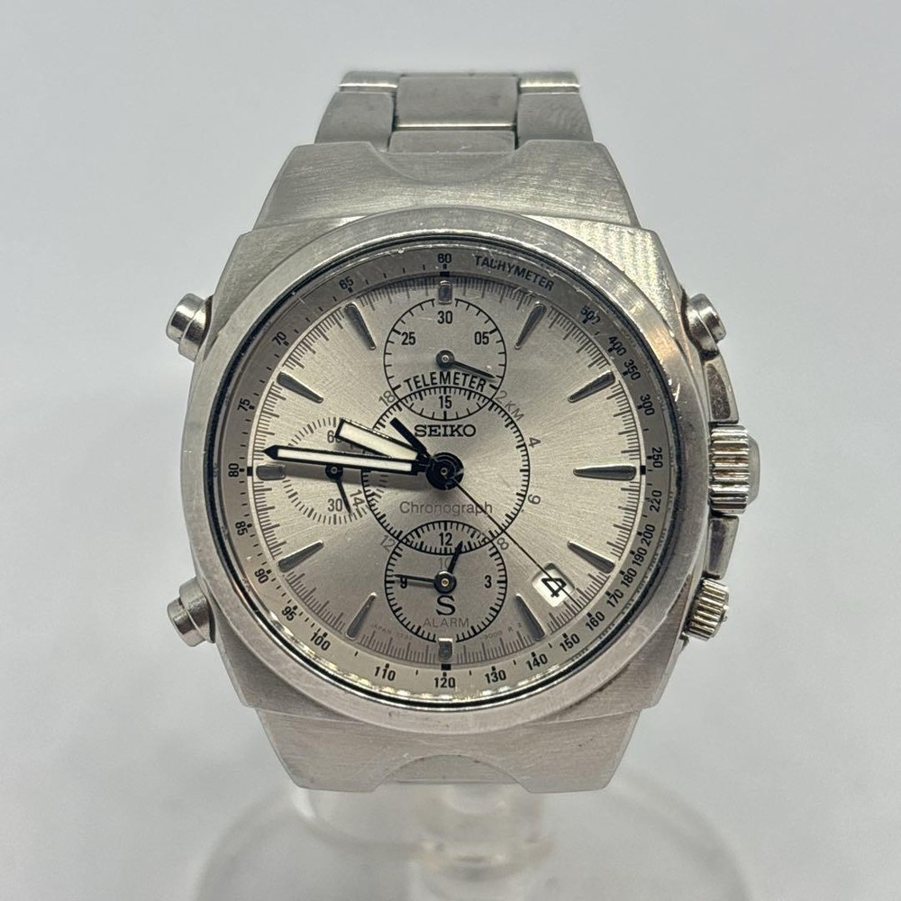 Seiko Chronograph Watch with Verified Functionality  