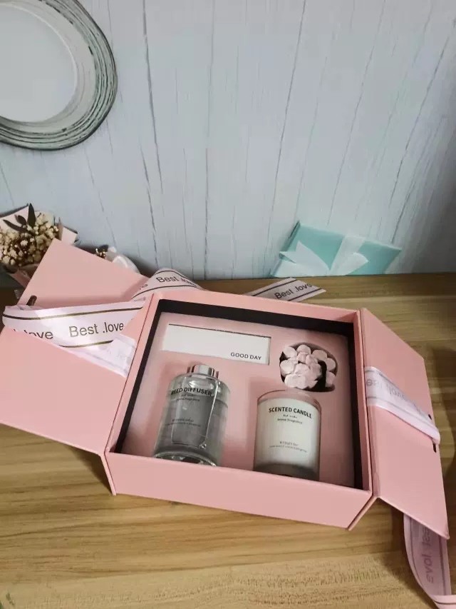 Aromatherapy Gift Set Home Fragrance Reed Diffuser Scented Candle Decor