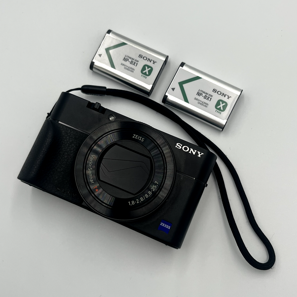 【 MINT 】Sony Cyber-shot DSC-RX100 VA Digital Camera DSC-RX100M5A from JAPAN