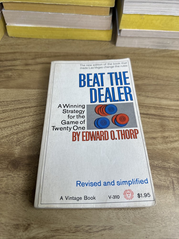 BEAT THE DEALER Winning Strategy for Game of 21 Paperback Book Vintage 1966