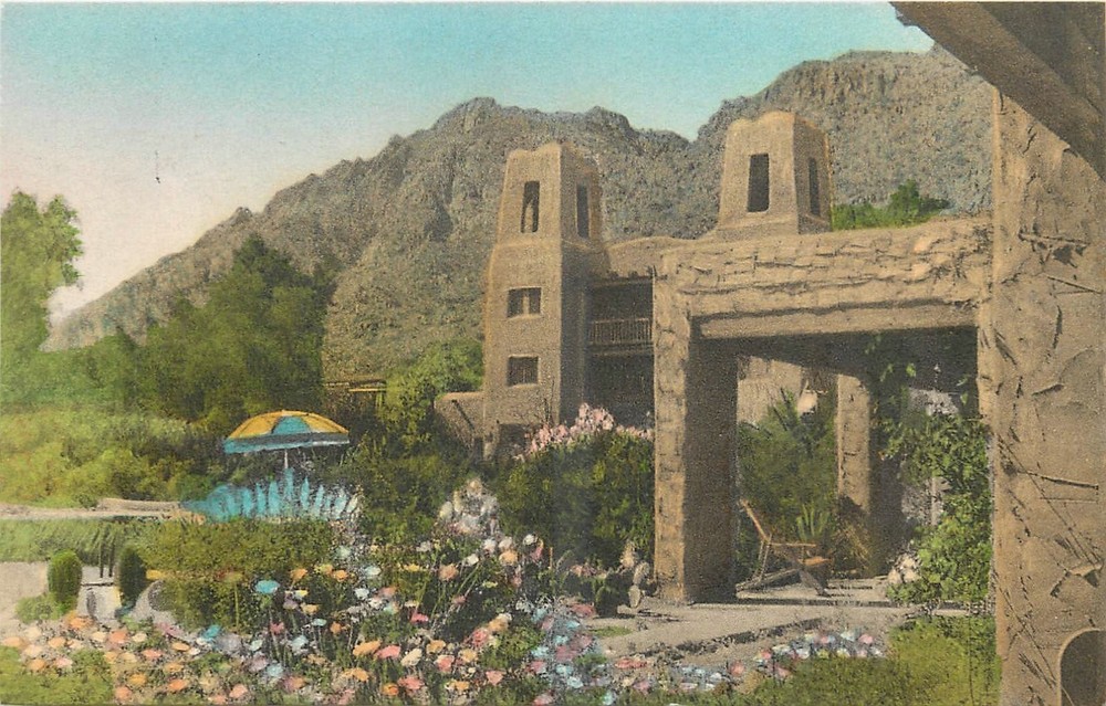 1930s Jokake Arizona Inn Main Building hand colored Albertype Postcard 25-6617