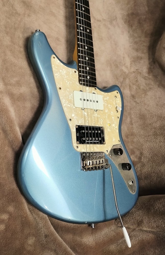 Fender Modern Player Marauder