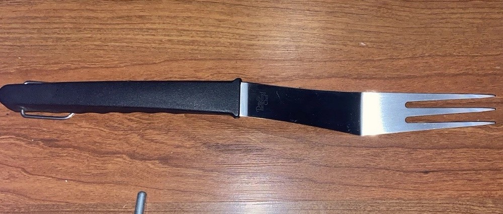 Pampered Chef BBQ Grill Fork 2693 Retired Discontinued No Cover Excellent Used Condition