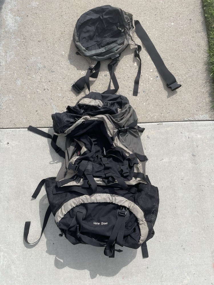 Rei Large New Star Hiking Backpack W/ Fanny Pack