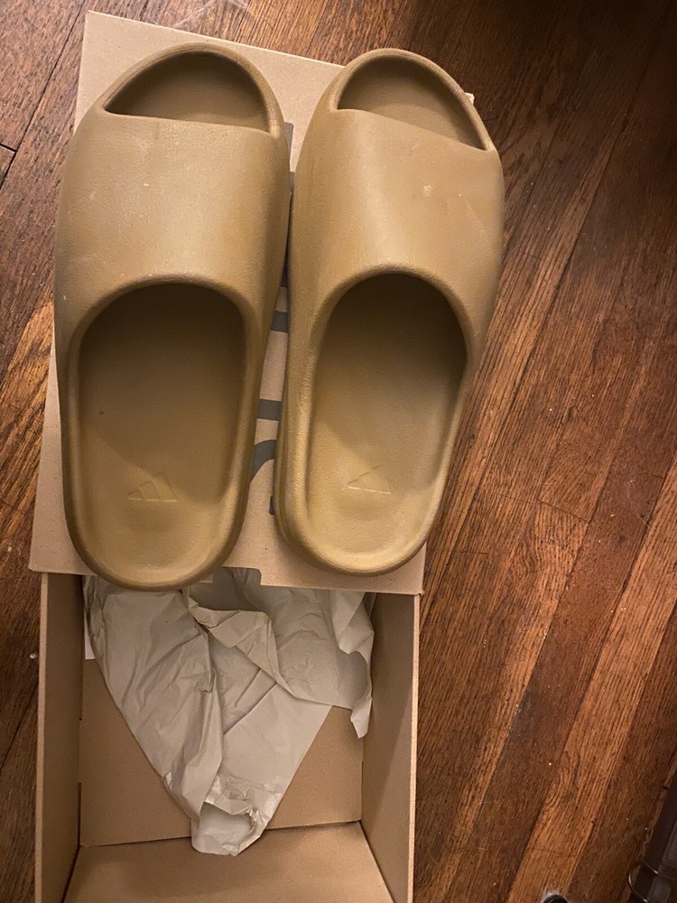 Yeezy Slide Ochre Size 12