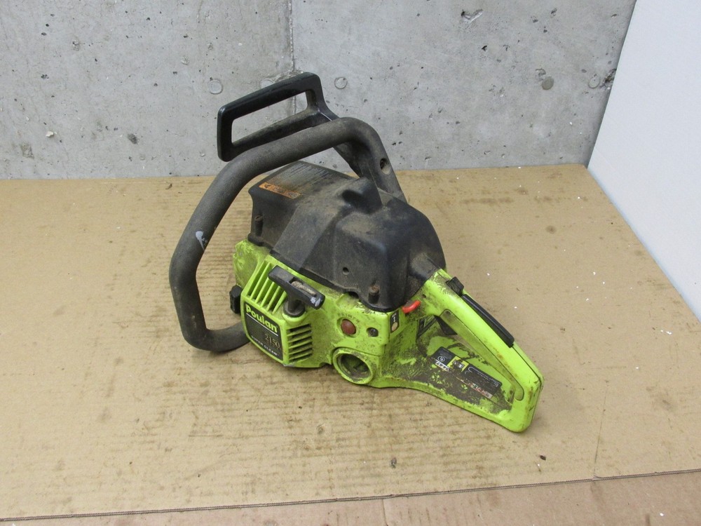 Poulan 2150 Woodsman Chainsaw for parts