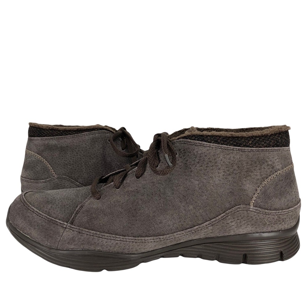 Skechers Womens 9.5 Ankle Chukka Boots Booties Faux Fur Lined Lace Up Brown Cozy