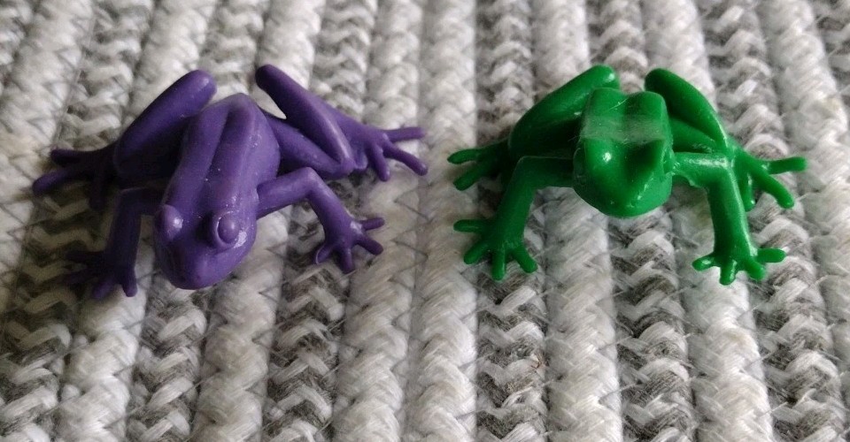 Vintage Green & Purple Rubber Tree Frog Pencil Toppers Lot of 2