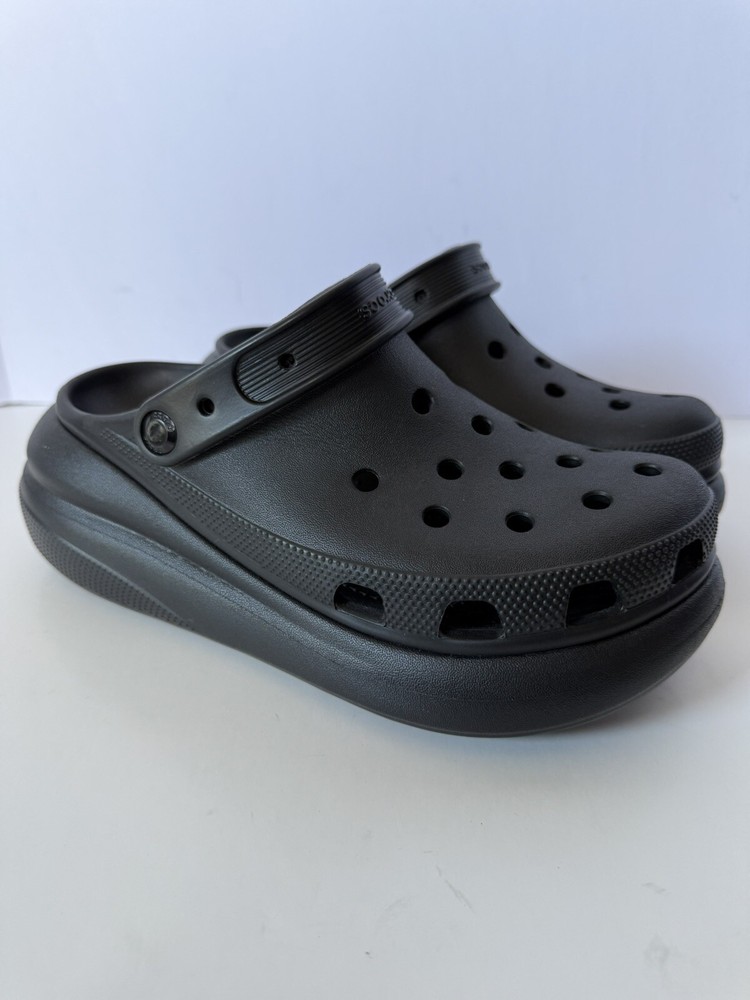 Crocs Classic Mega Crush Black Platform Clogs Sandals Womens 10 Men’s 8