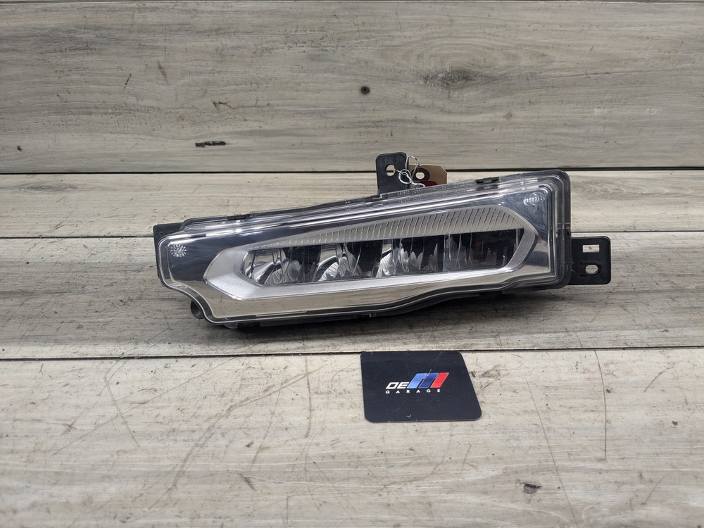 18-21 OEM BMW G01 G02 30 M40 Front Left Driver Side LED Fog Light Lamp