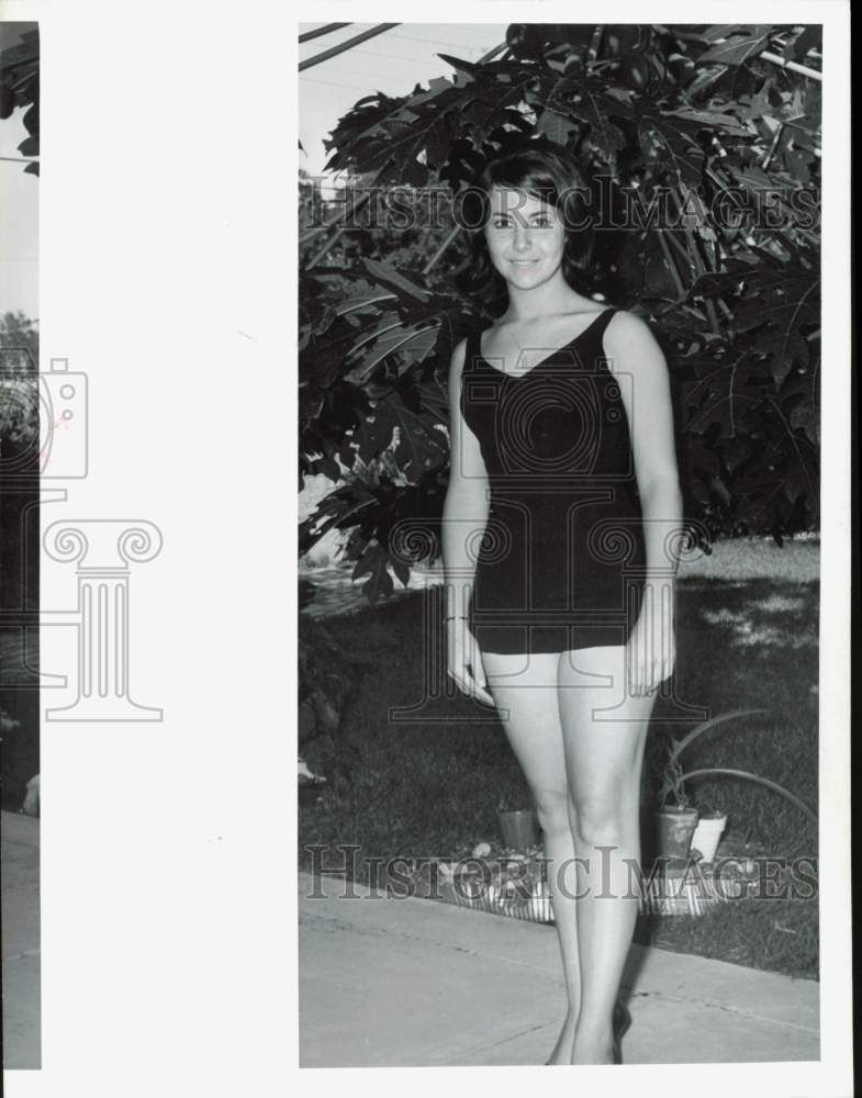 1965 Press Photo Miss Greater New Port Richey contestant Marilee Casey