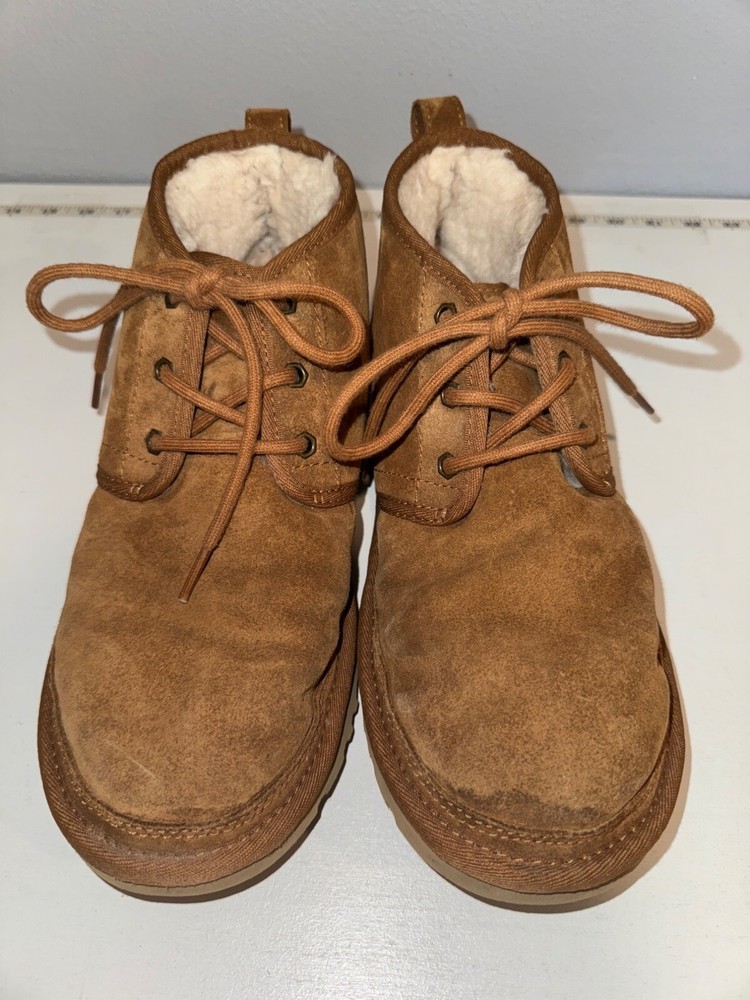 Women's Ugg Neumal Chukka Boots Size 9 Tan Suede Shearling Lined Lace Up Comfort