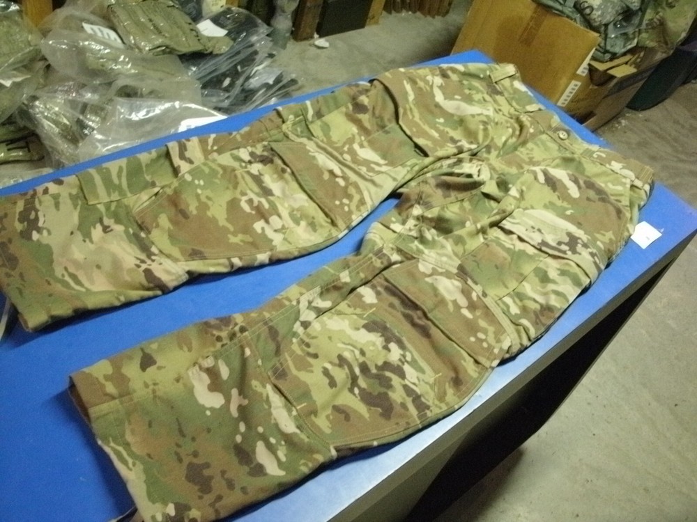 Advanced Army Combat Pants with Knee Pad Slots - Medium Short Size