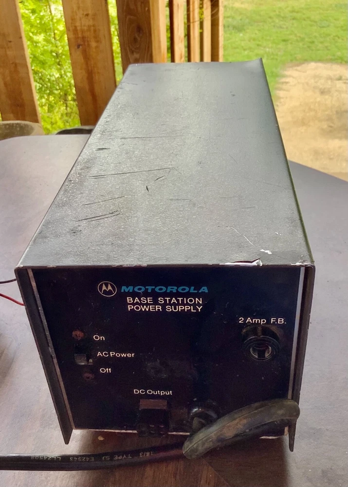 Motorola Base Station Power Supply Model TPN1136A 14.2 DC