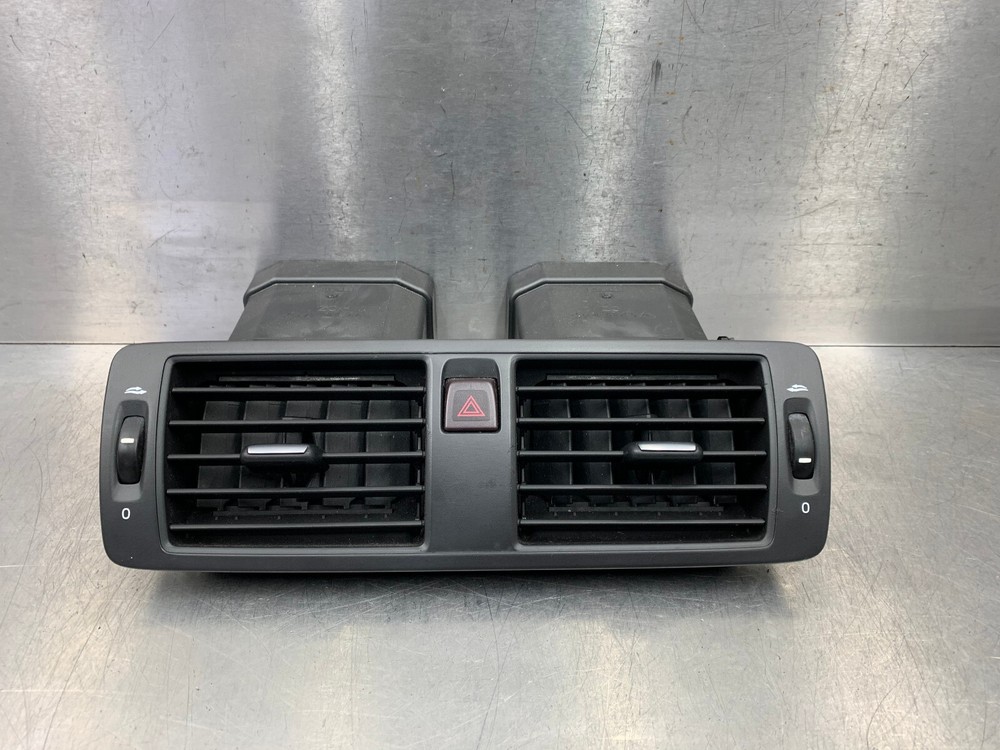 2010 VOLVO C30 S40 V50 C70 DASHBOARD CENTRE AIR VENT GRILLE