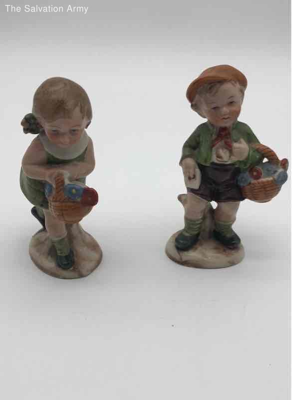 Multicolor Free Standing Boy And Girl Holding Basket Figurines Lot Of 2