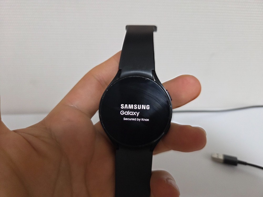 Samsung Galaxy Watch 4 44mm Aluminum Smartwatch Black