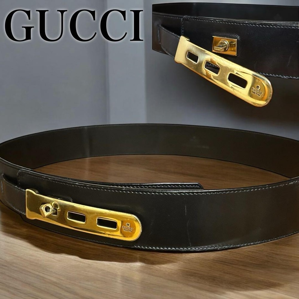 GUCCI Men's Authentic Black Gold Turn Lock Logo Leather Belt with Hardware