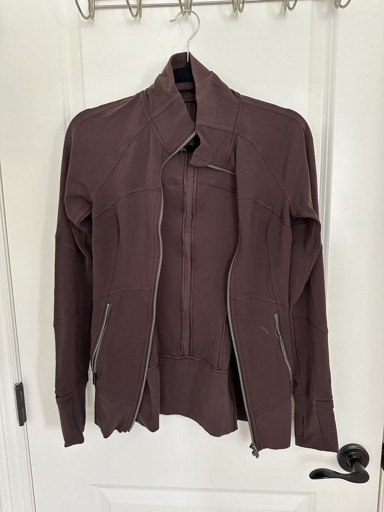 Lulmon purple lightweight jacket womens size 4