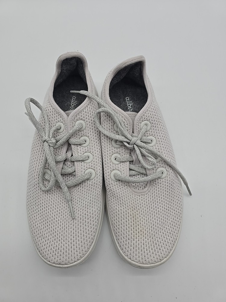 Allbirds TR Tree Runners Womens Size 7 White Shoes Sneakers Athletic Comfort.