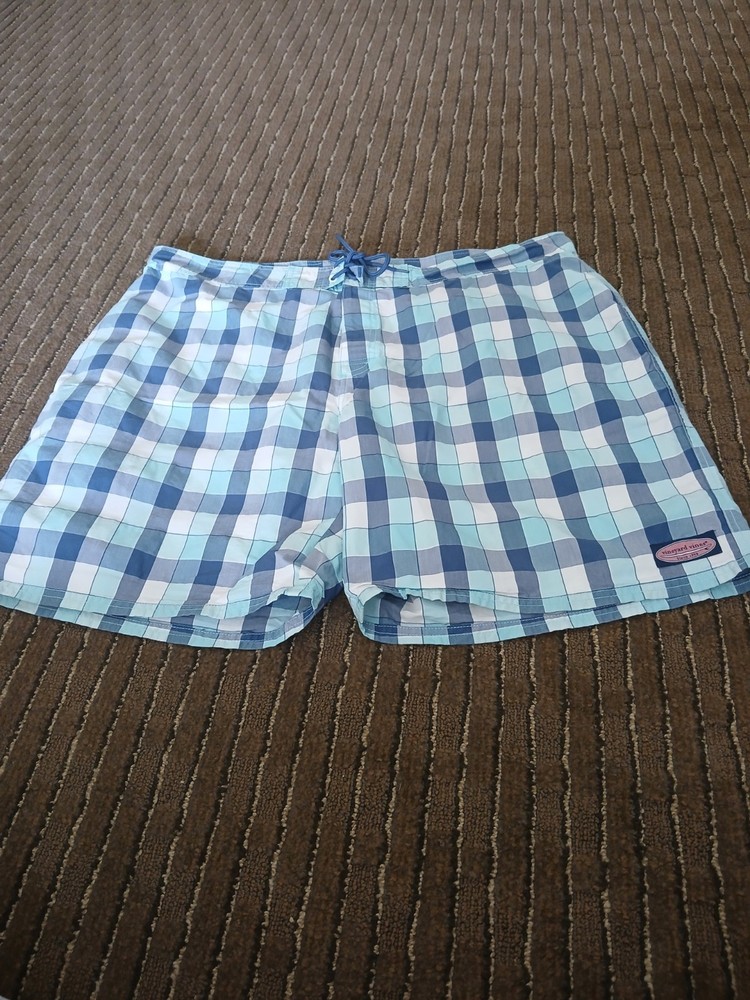 Vineyard Vines Flat Front Plaid Swim Trunks Men's Size 42 Beach Vacation Surfing