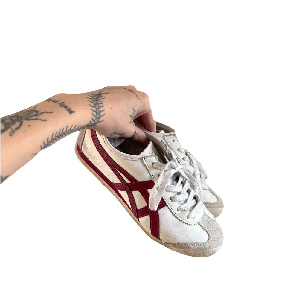 Onitsuka Tiger Mexico 66 sneakers size 7 white and red