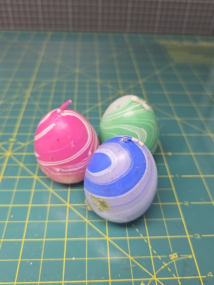 Candle Easter Eggs Set of  3 Blue Pink Green Swirl Pink