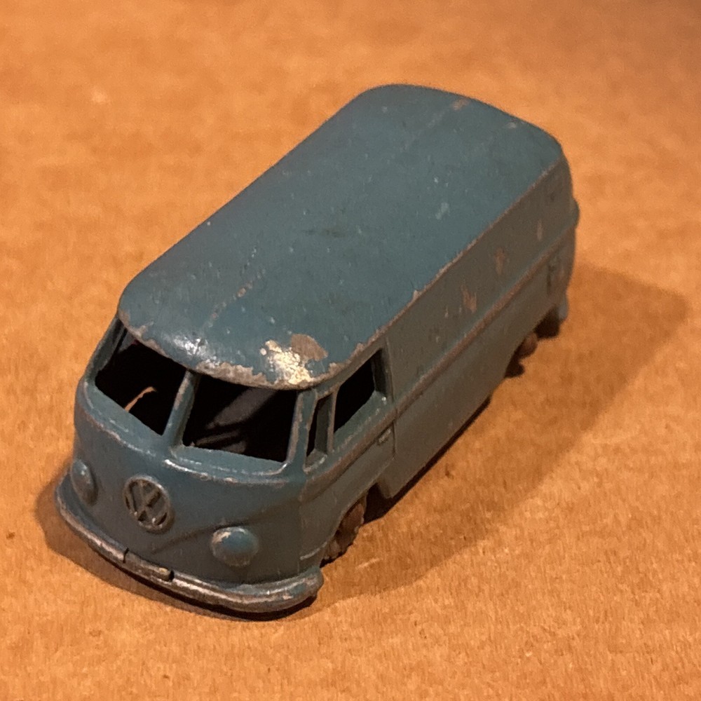 VTG UK Lesney Matchbox Diecast Volkswagen Microvan #34a Grey Wheels Used