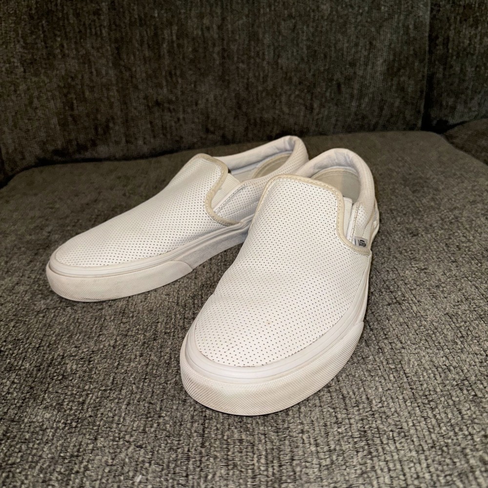 Vans Sneakers M7/W8.5 True White Classic Slip-On Skateboard Shoes Casual 507452