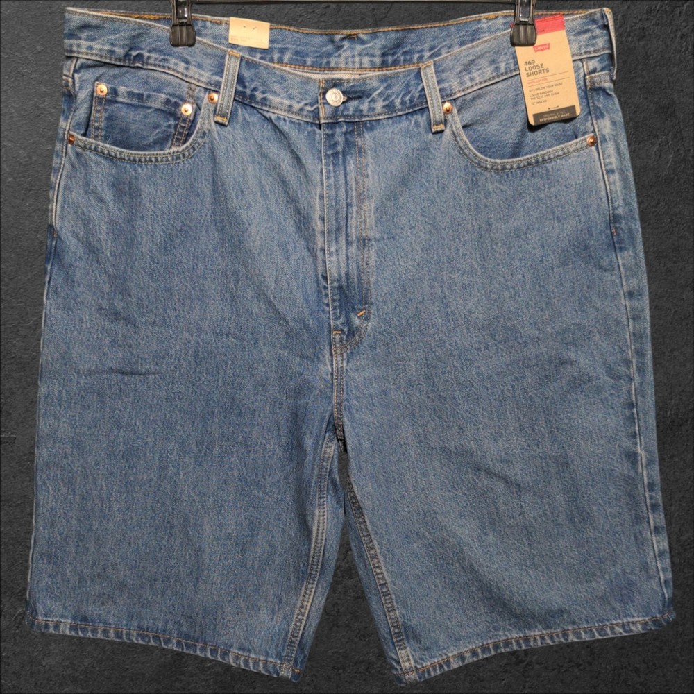 Levi Strauss & Co. 469 Loose Fit Medium Wash Jean Shorts Men's 40