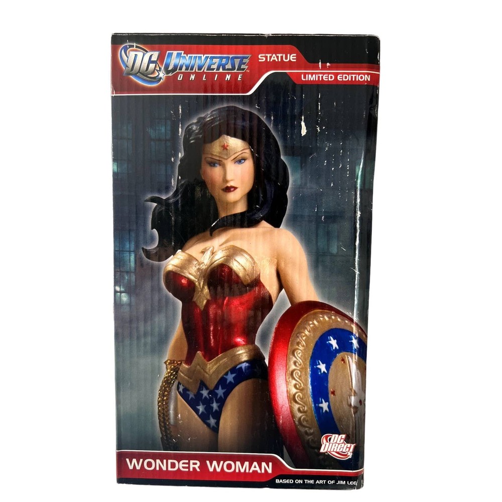 DC UNIVERSE ONLINE STAN LEE Statue Limited Edition Wonder Woman #1371/6000 New