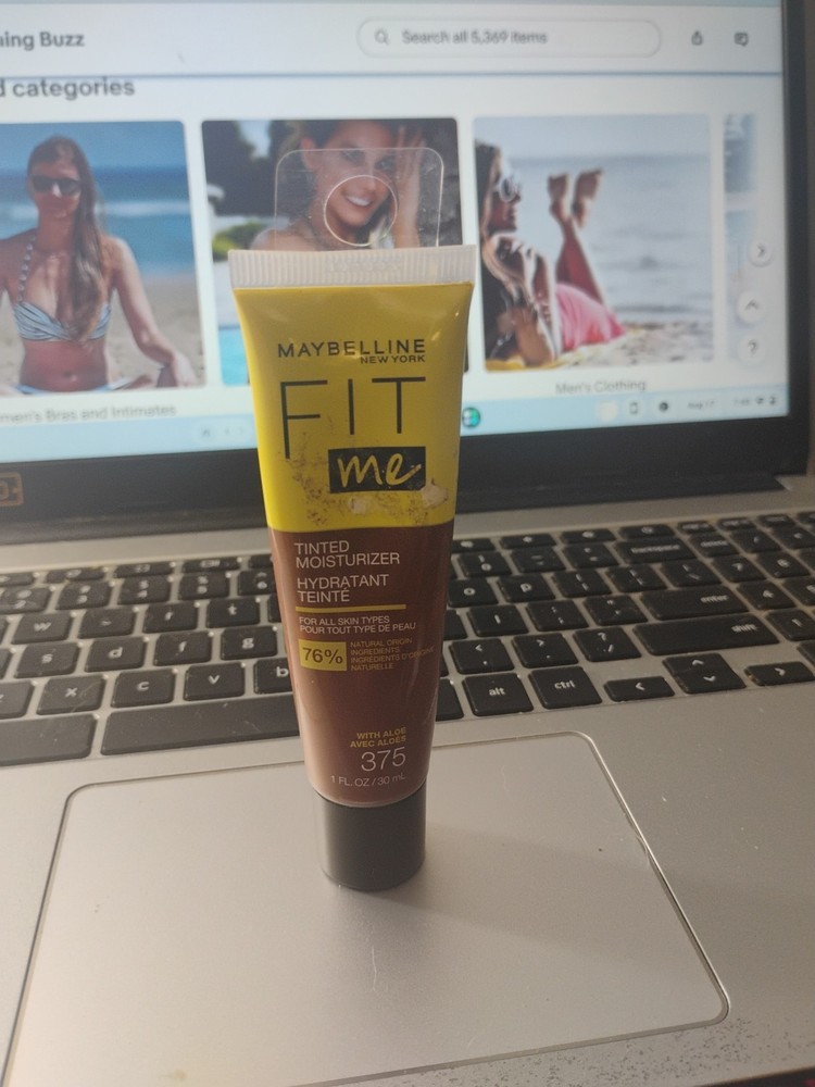 Maybelline Fit Me Tinted Moisturizer #375 New.