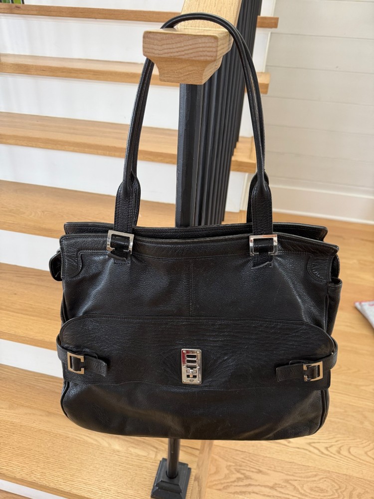 mulberry black leather shoulder handbag overall size 24